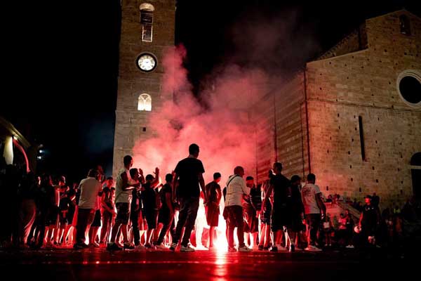 Piazza Martiri della Libert, presentazione della squadra