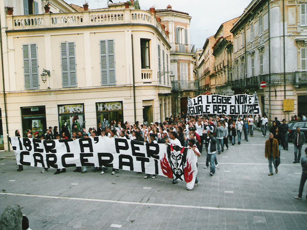 Libert per i carcerati